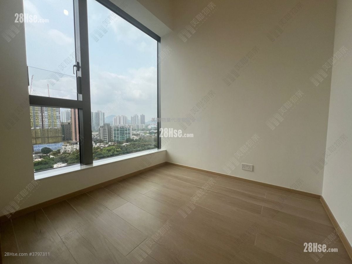 Nexus Grand Sell 1 Bedroom 279 ft²