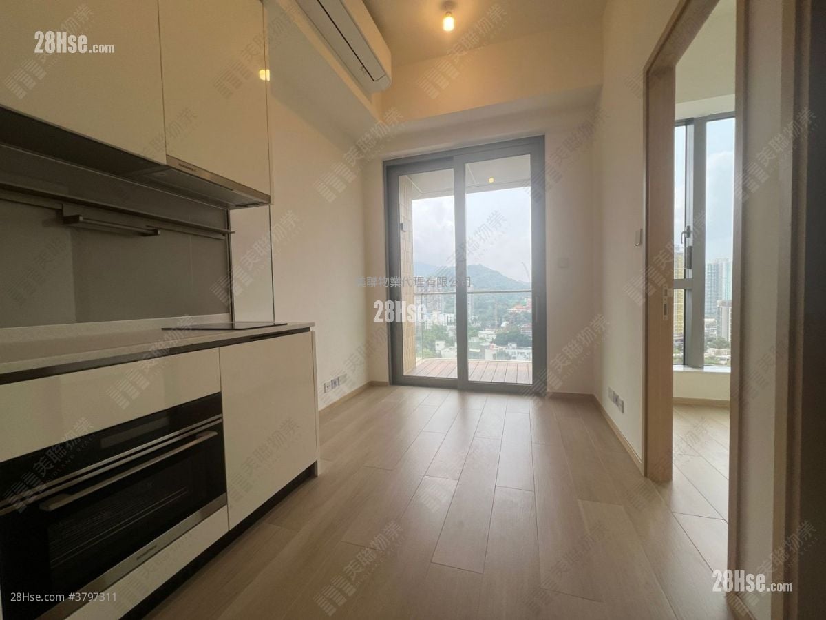 Nexus Grand Sell 1 Bedroom 279 ft²