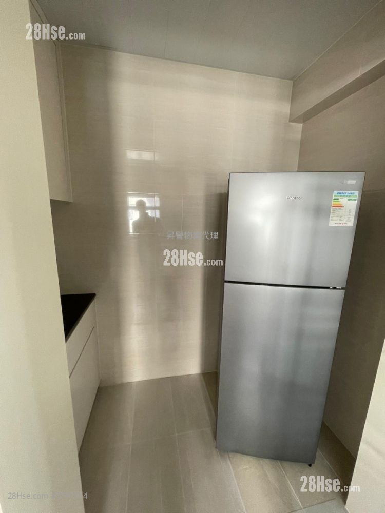 The Dahfuldy Rental 4 Bedrooms , 3 Bathrooms 1,514 ft²