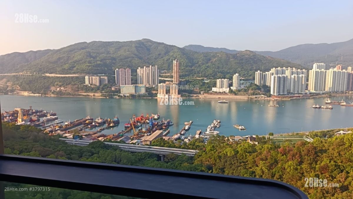 The Met.azure Rental Studio , 1 Bathroom 203 ft²