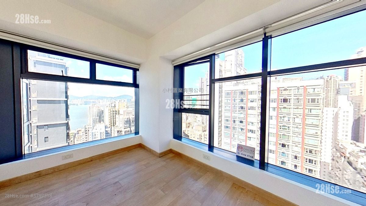 master room: High Park 99 Rental 3 Bedrooms , 2 Bathrooms 610 ft²