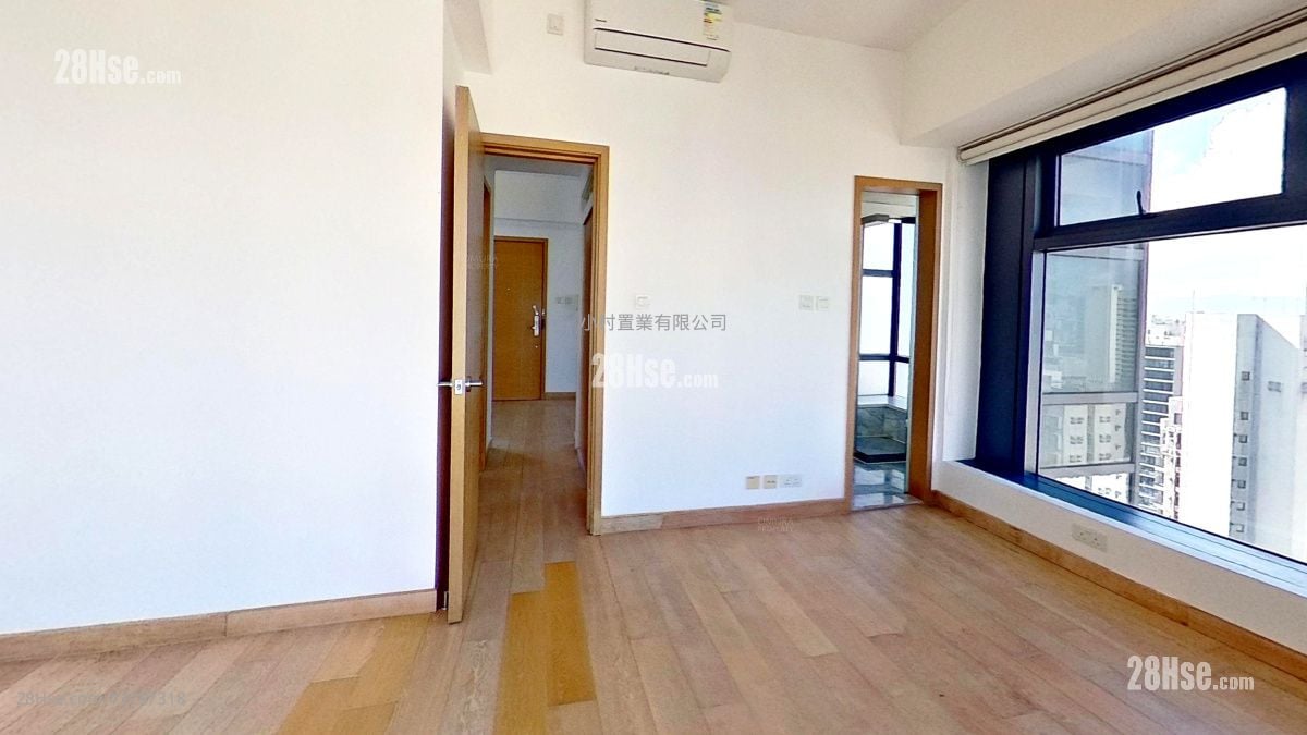 master room: High Park 99 Rental 3 Bedrooms , 2 Bathrooms 610 ft²