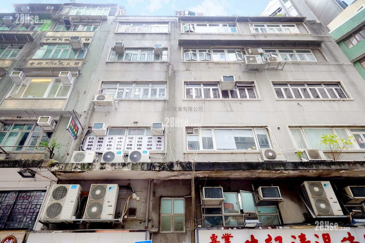 building outlook: 18-20 Hillier Street Rental 2 Bedrooms , 1 Bathroom 543 ft²