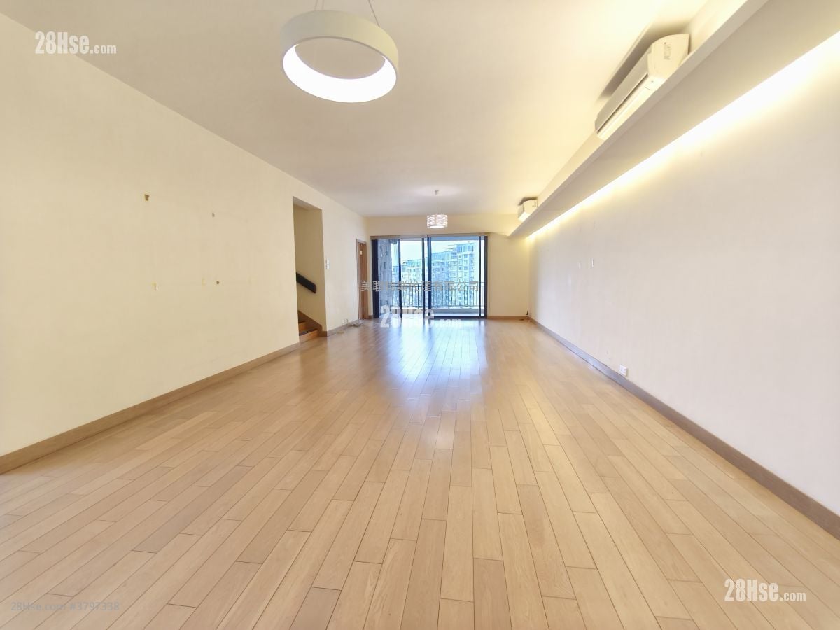 愚园 售盘 4 房 , 4 浴室 2,135 平方尺