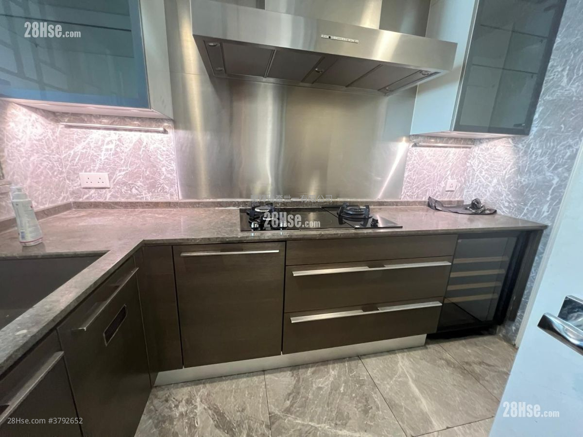 珏堡 售盘 开放式间隔 , 1 浴室 1,330 平方尺