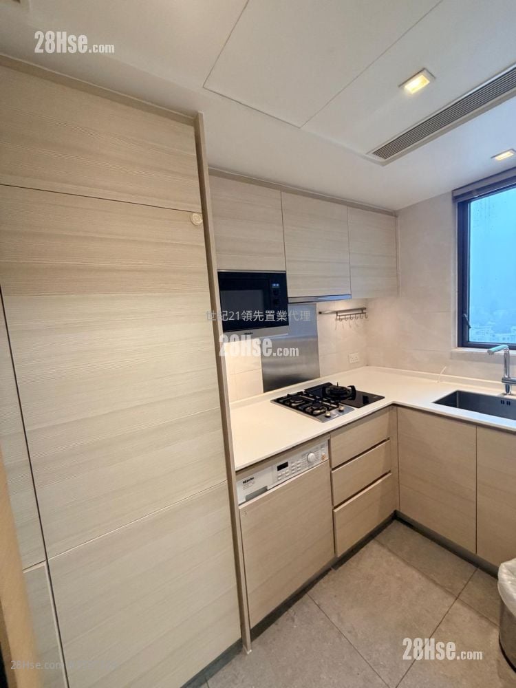 Mantin Heights Rental 2 Bedrooms , 1 Bathroom 528 ft²