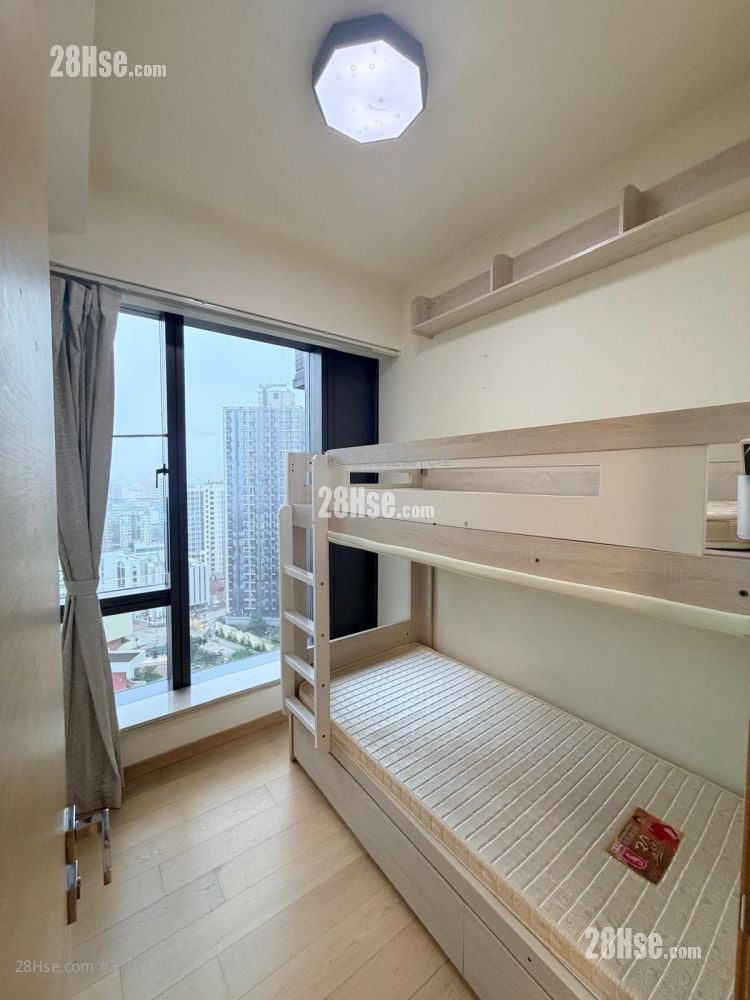 Mantin Heights Rental 2 Bedrooms , 1 Bathroom 528 ft²