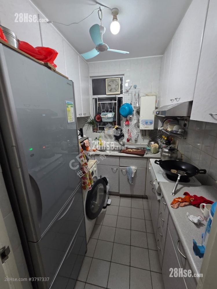 愉翠苑 售盘 516 平方尺