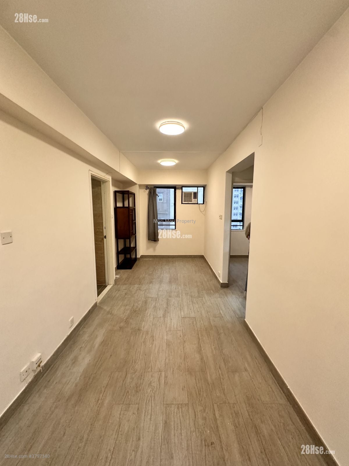 怡發大廈 租盤 2 房 , 1 浴室 426 平方呎