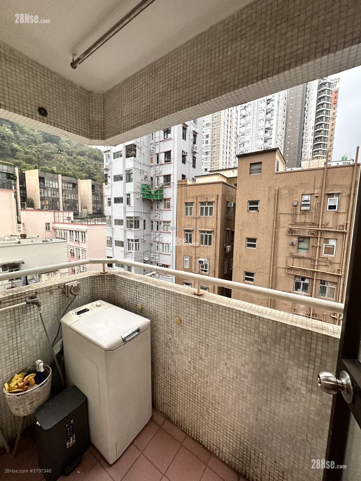 怡發大廈 租盤 2 房 , 1 浴室 426 平方呎