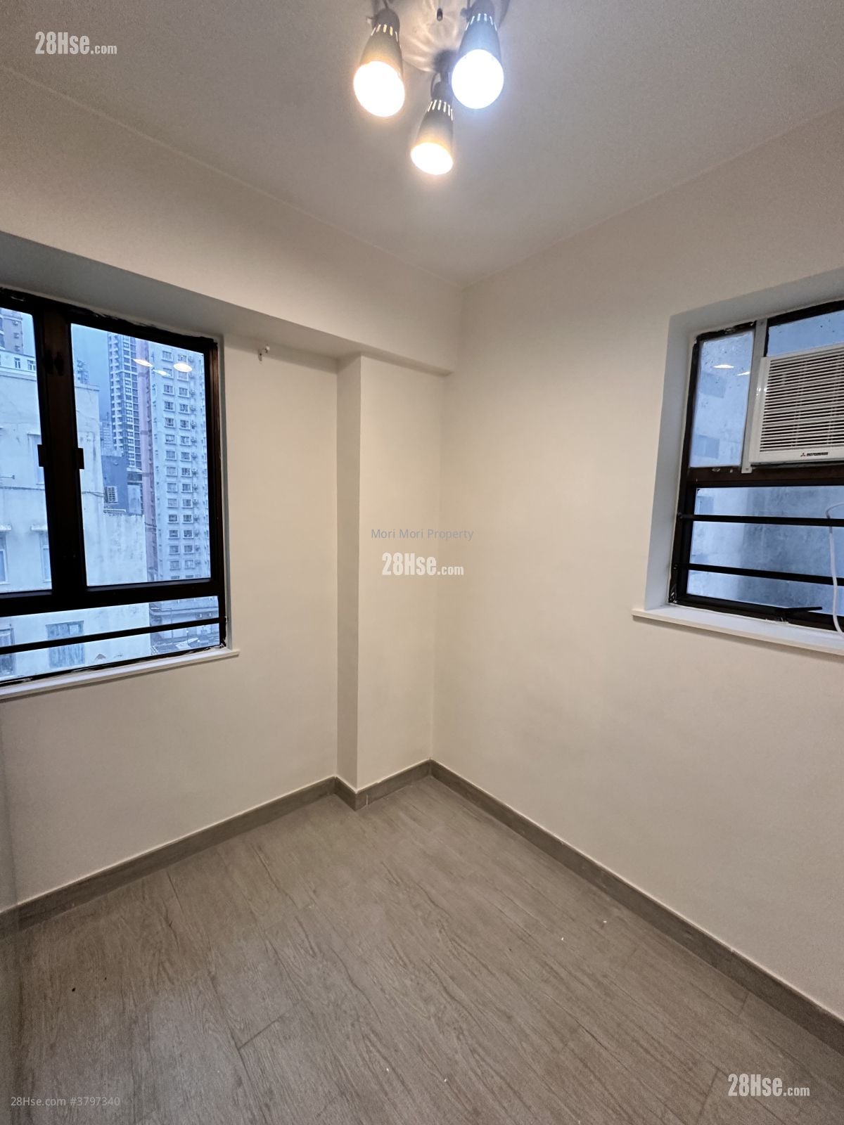 怡發大廈 租盤 2 房 , 1 浴室 426 平方呎