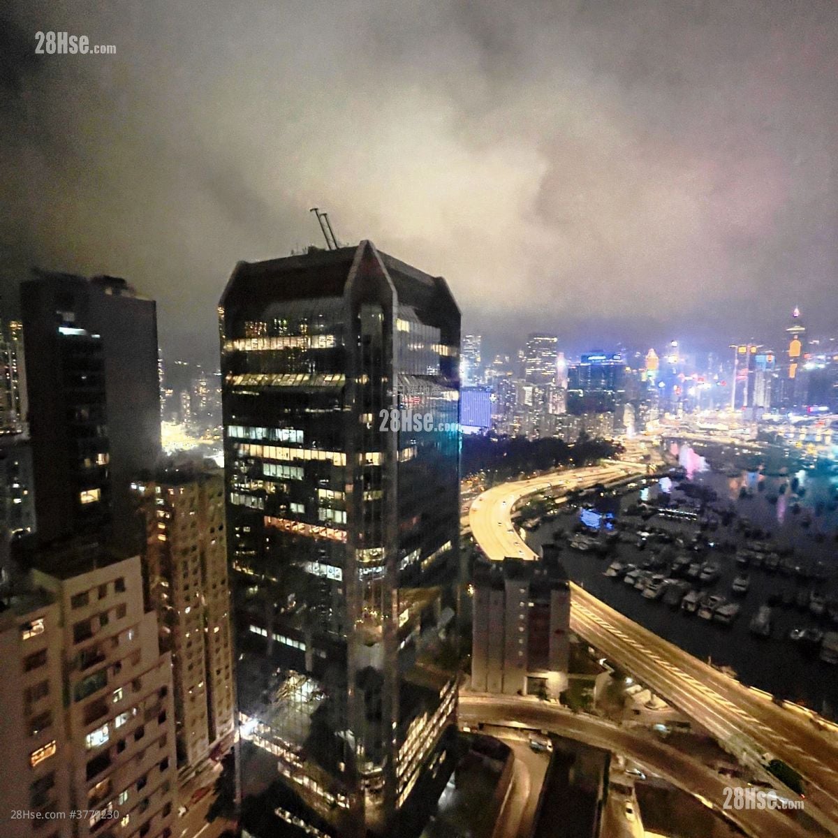 维多利中心 售盘 2 房 534 平方尺