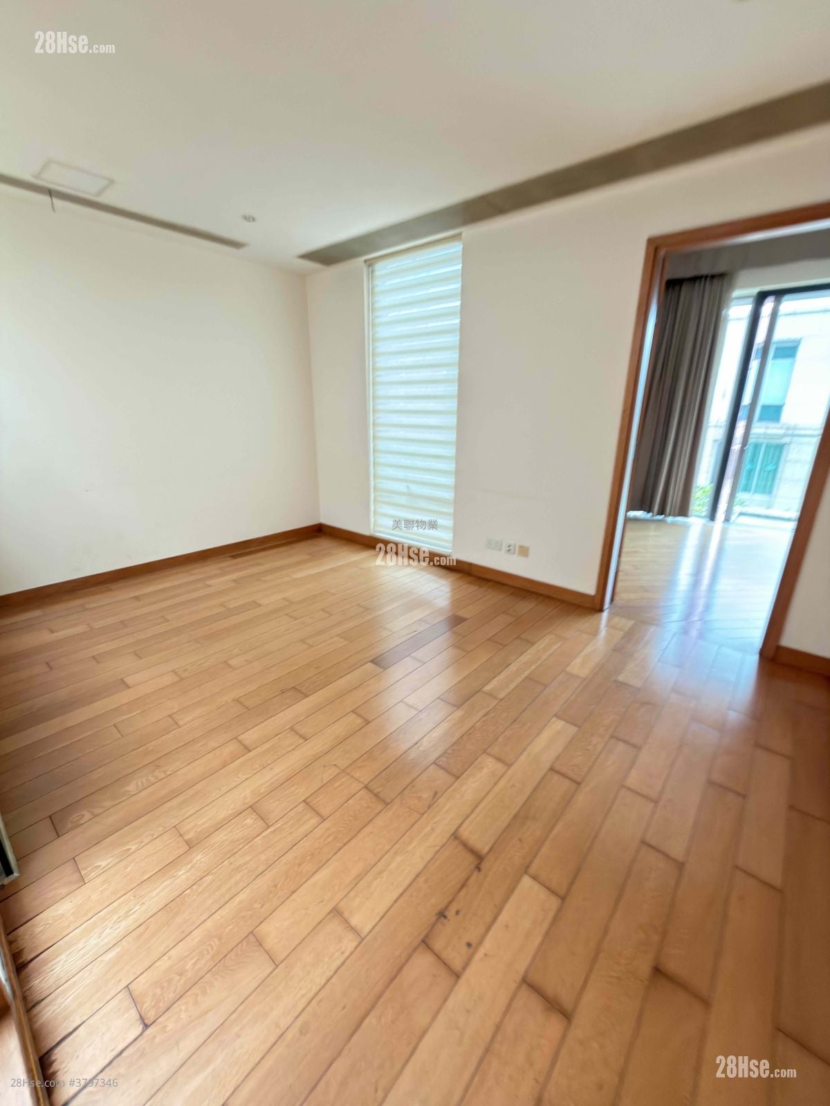 葡萄园 售盘 3 房 , 3 浴室 2,389 平方尺