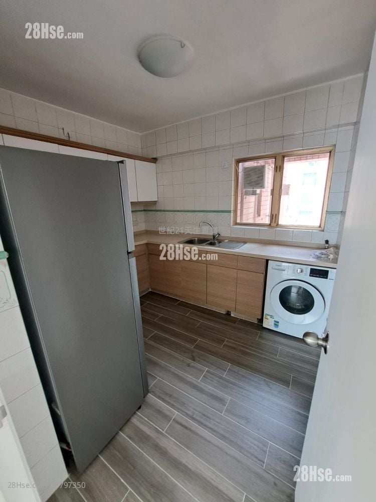 香港黄金海岸 租盘 4 房 , 2 浴室 1,069 平方尺