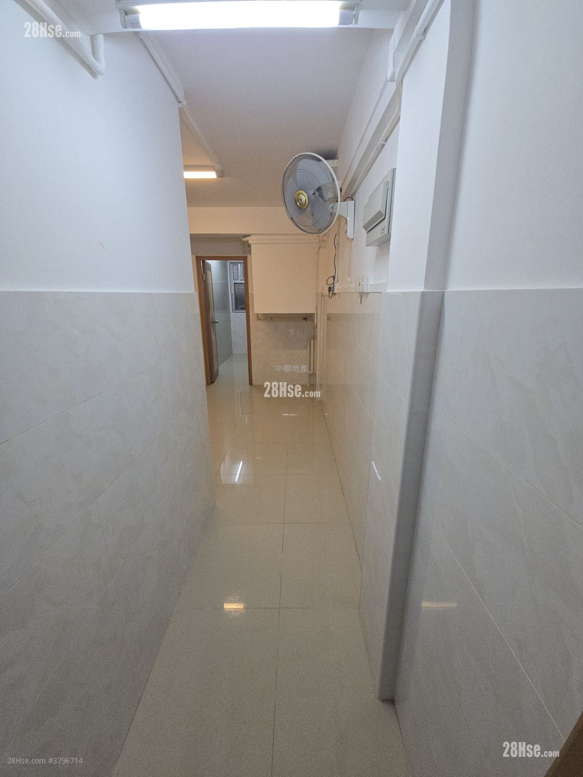 Village Rental 2 Bedrooms , 1 Bathroom 300 ft²