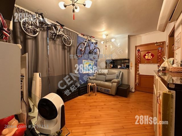 Prima Villa Sell 397 ft²