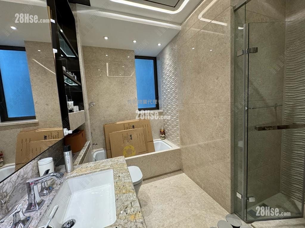 傲玟 售盘 3 房 , 3 浴室 1,403 平方尺