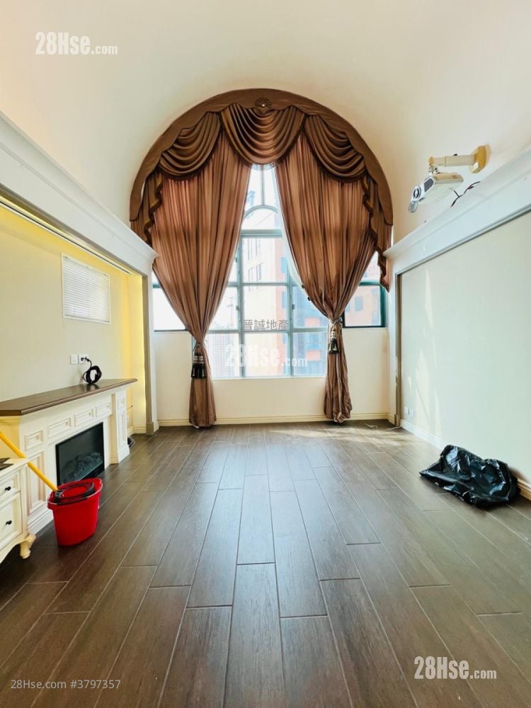 瑜翠园 售盘 3 房 , 2 浴室 708 平方尺