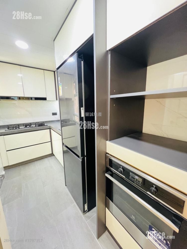 瑜翠园 售盘 3 房 , 2 浴室 708 平方尺