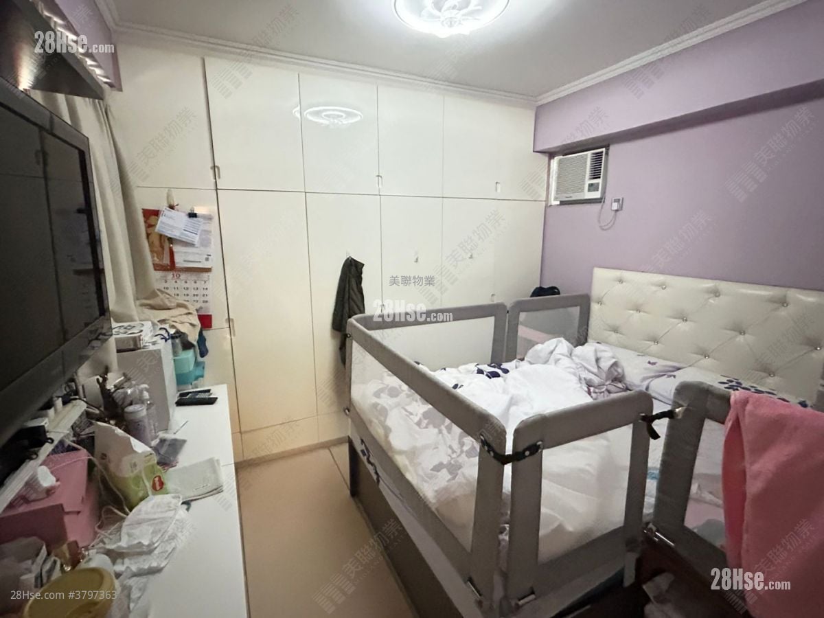 Vienna Garden Sell 3 Bedrooms 732 ft²