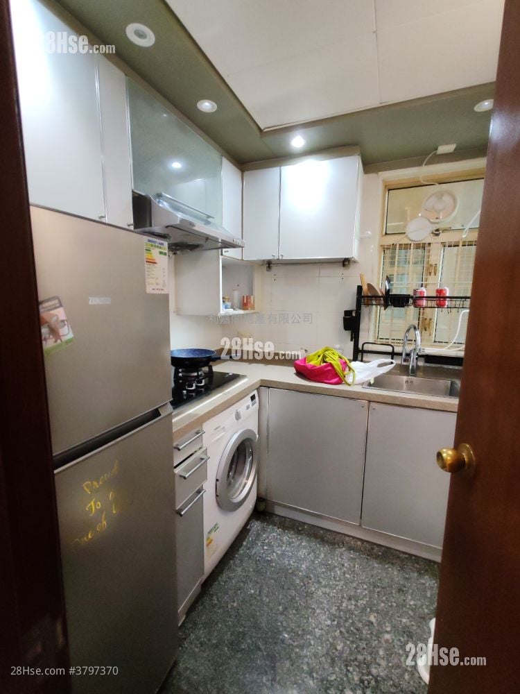 La Cite Noble Sell 2 Bedrooms , 1 Bathroom 434 ft²