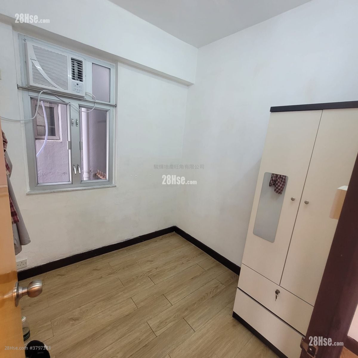 金淞大厦 租盘 2 房 , 1 浴室 314 平方尺