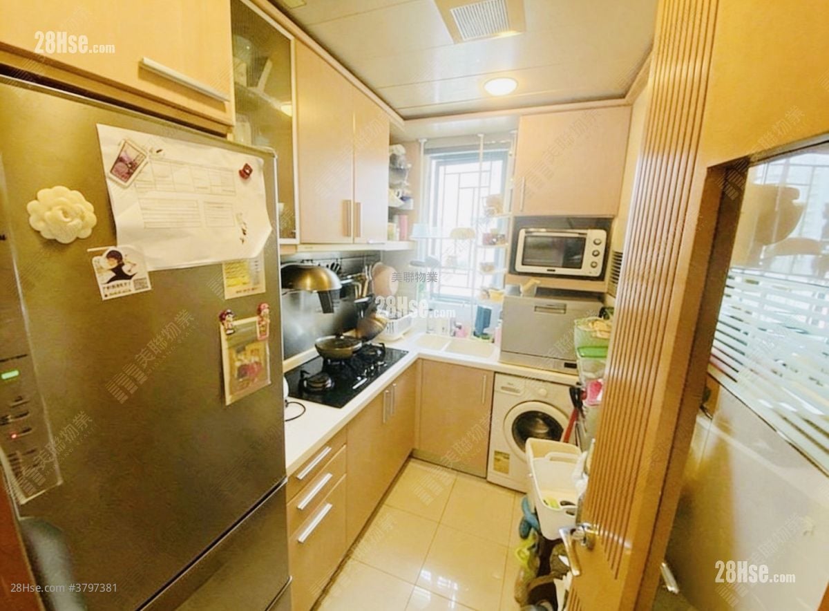 名逸居 售盘 2 房 , 1 浴室 551 平方尺