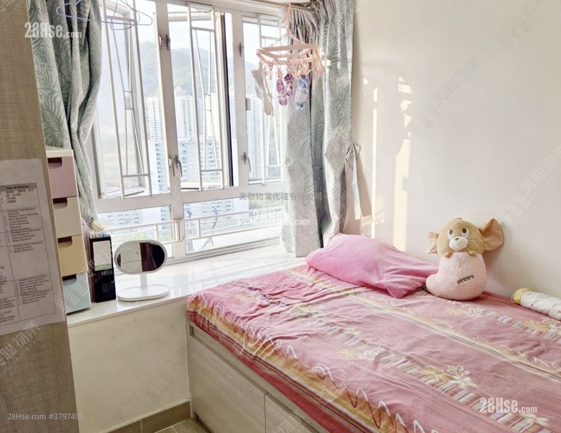 金辉花园 租盘 2 房 , 1 浴室 365 平方尺