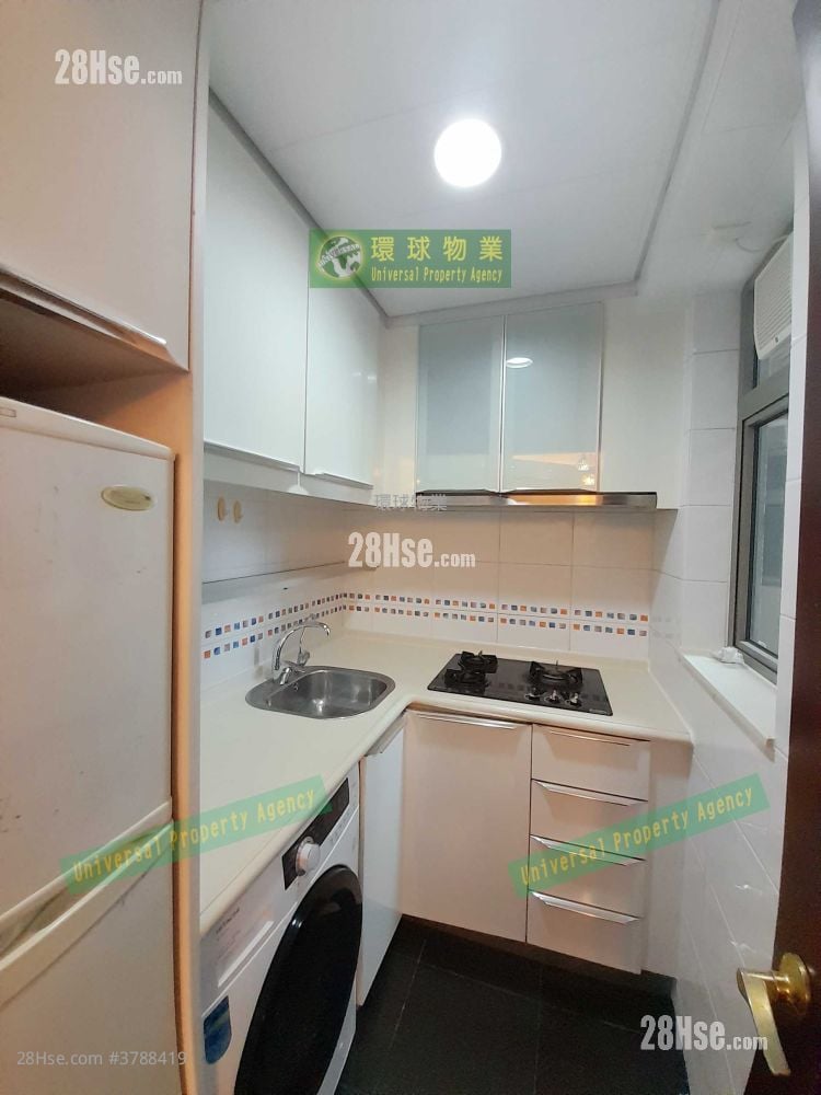 The Merton Rental 2 Bedrooms , 1 Bathroom 470 ft²