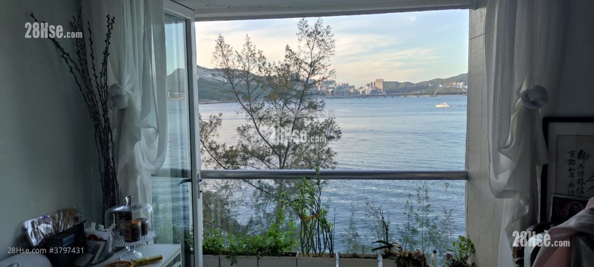 Heng Fa Chuen Sell 4 Bedrooms , 2 Bathrooms 826 ft²