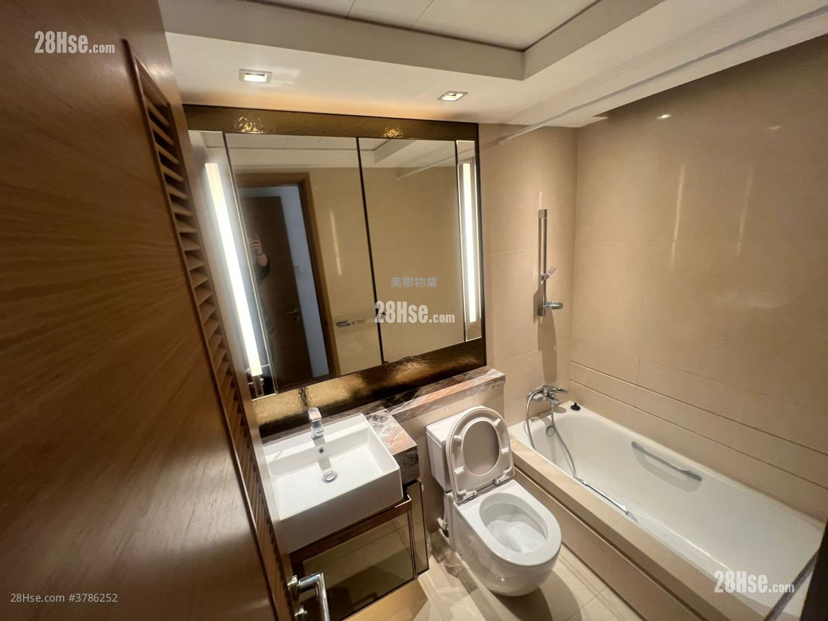 主人房: 东环 售盘 3 房 , 2 浴室 599 平方尺