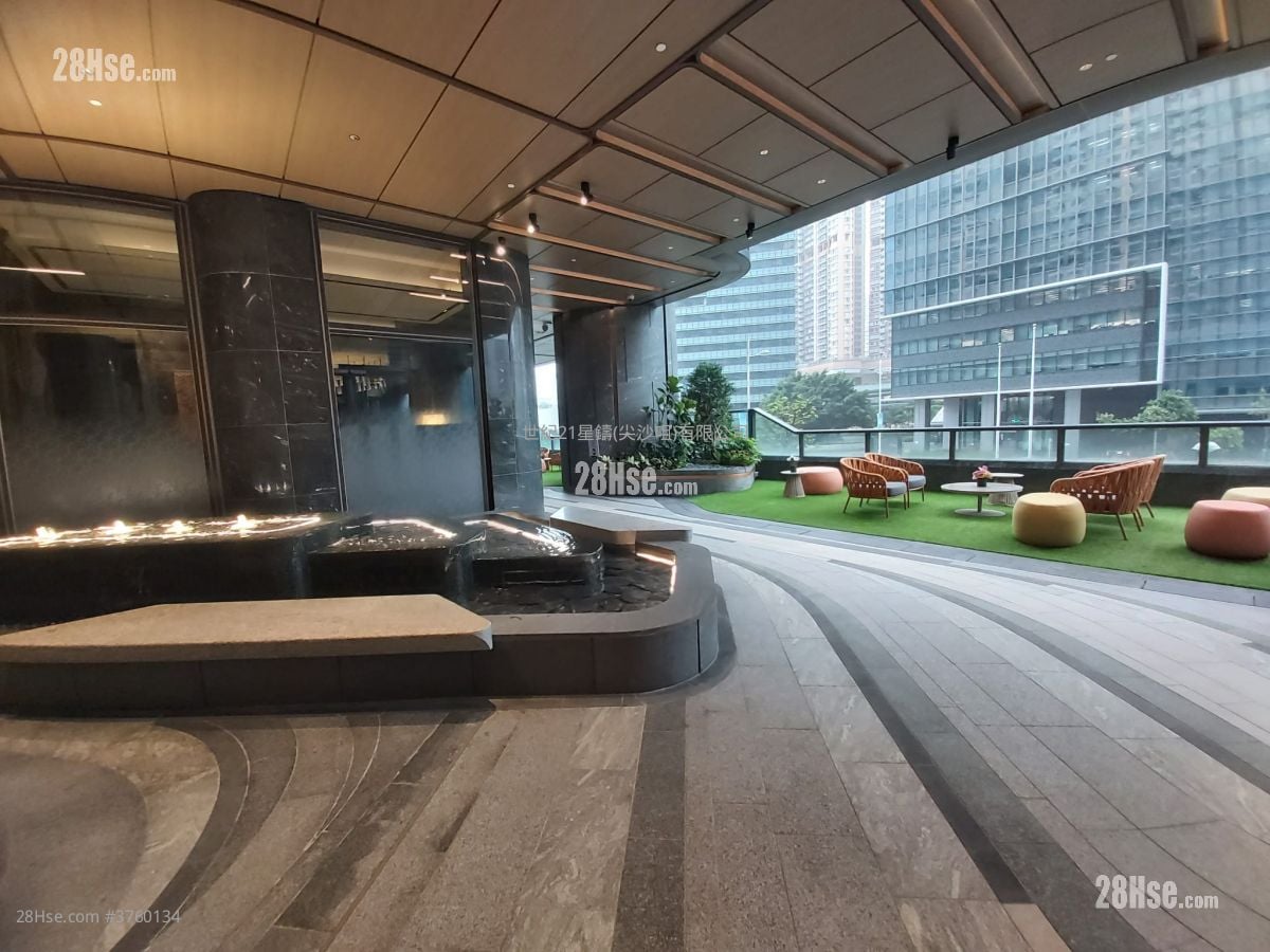 main door: Cullinan Sky Sell 4 Bedrooms , 3 Bathrooms 1,993 ft²