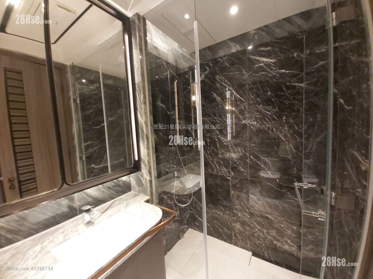 bedroom 1: Cullinan Sky Sell 4 Bedrooms , 3 Bathrooms 1,993 ft²