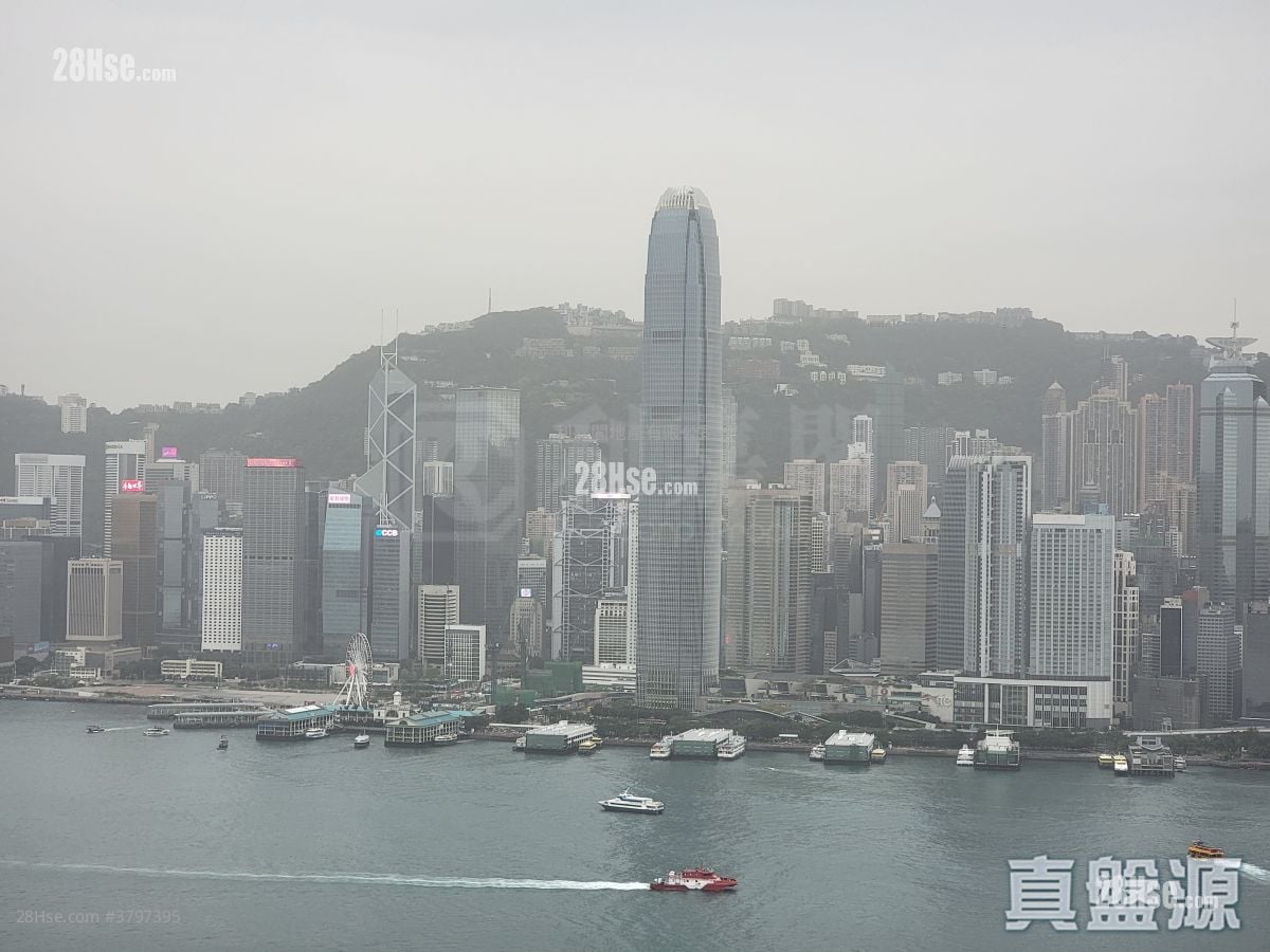 君临天下 售盘 3 房 1,059 平方尺