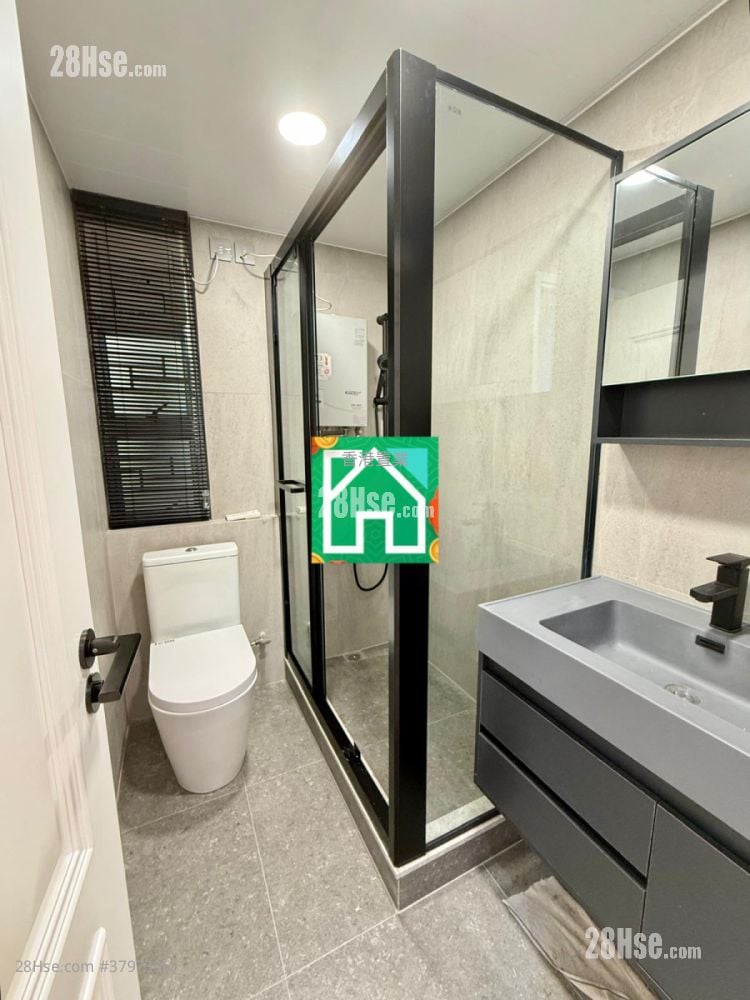 Richland Gardens Sell 2 Bedrooms , 1 Bathroom 407 ft²