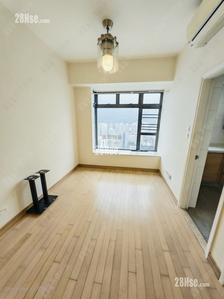 H Cube Rental 2 Bedrooms , 1 Bathroom 395 ft²