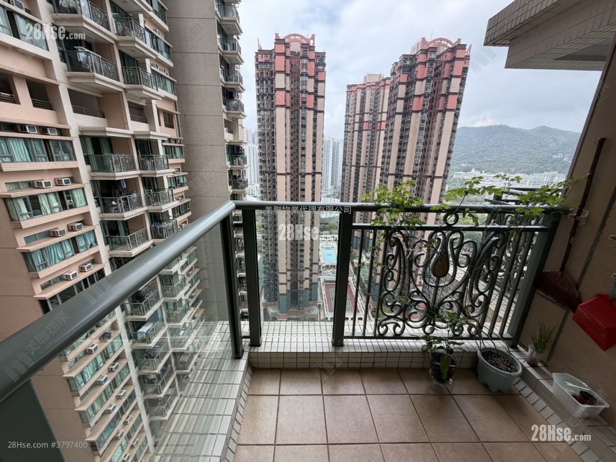 Residence Oasis Sell 2 Bedrooms , 1 Bathroom 509 ft²