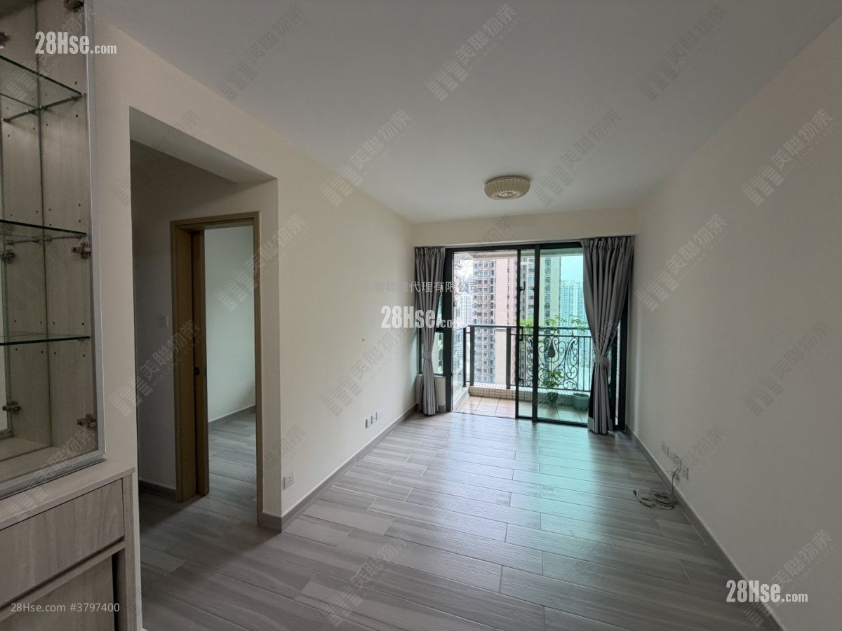 Residence Oasis Sell 2 Bedrooms , 1 Bathroom 509 ft²