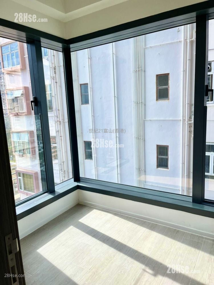 Phoenext Sell 1 Bedroom , 1 Bathroom 230 ft²