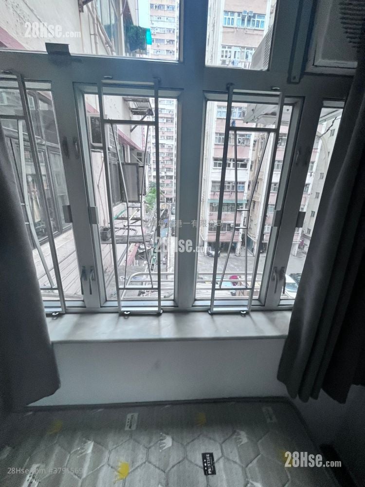 Yip Cheong Building Rental 1 Bedroom , 1 Bathroom 459 ft²