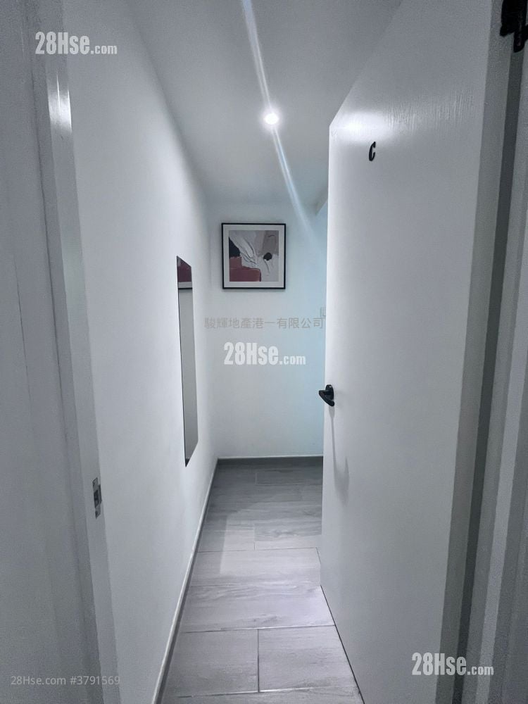 Yip Cheong Building Rental 1 Bedroom , 1 Bathroom 459 ft²
