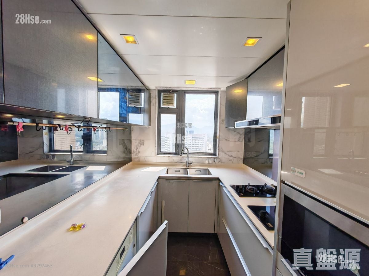 Grand YOHO 售盘 3 房 , 1 浴室 705 平方尺