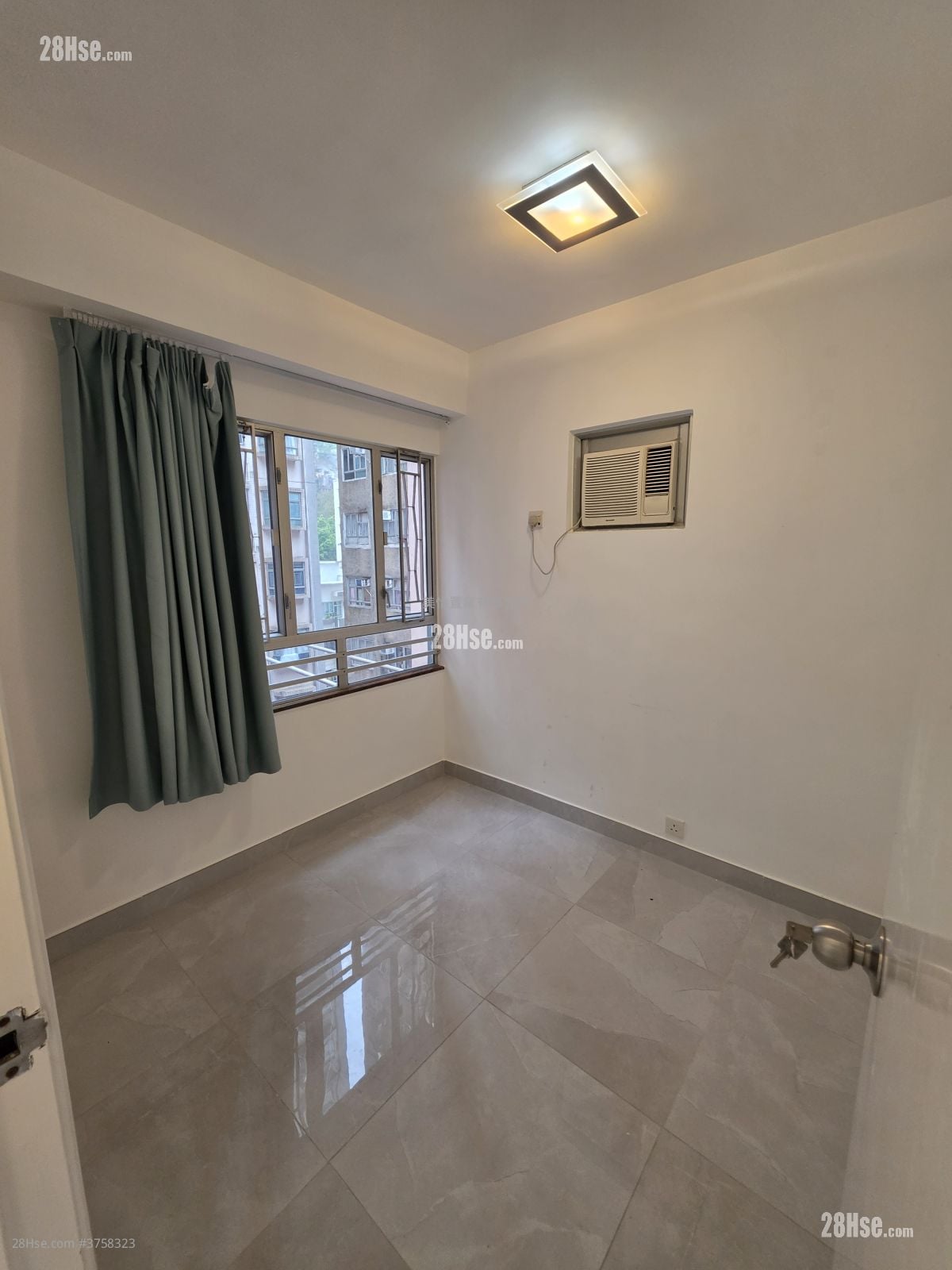 Fortune Mansion Rental 2 Bedrooms , 1 Bathroom 342 ft²