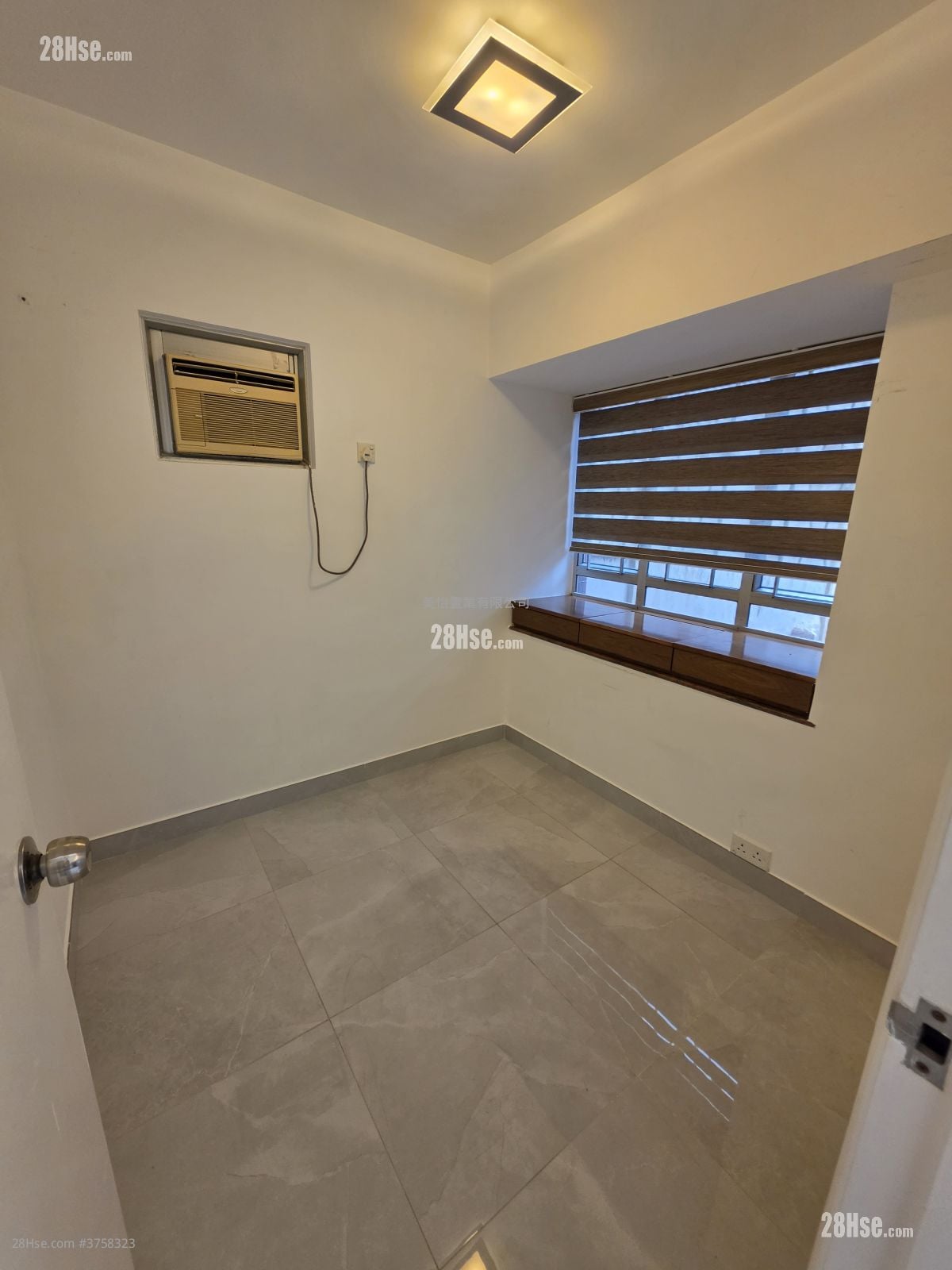 Fortune Mansion Rental 2 Bedrooms , 1 Bathroom 342 ft²