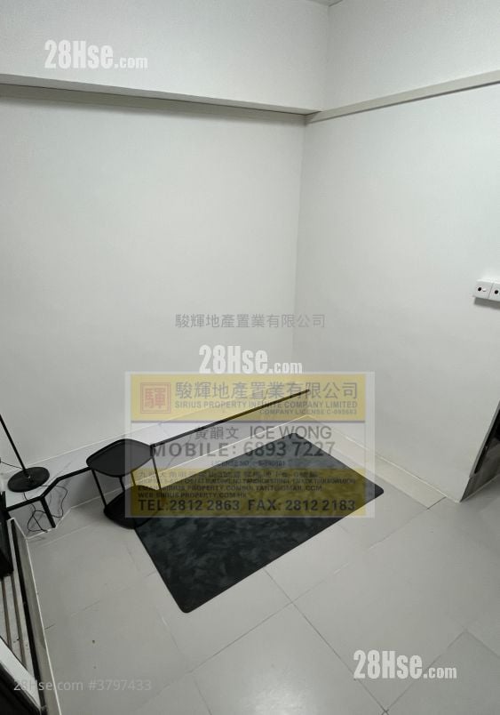 Universal Mansion Rental 2 Bedrooms , 1 Bathroom 250 ft²