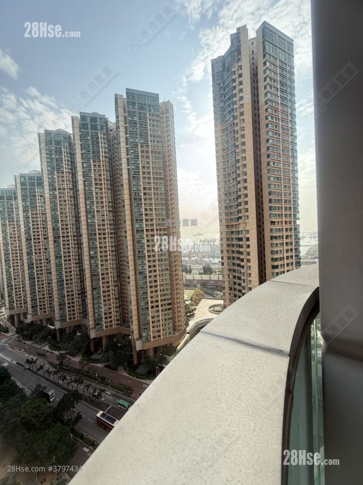 The Hermitage Sell Studio , 1 Bathroom 301 ft²