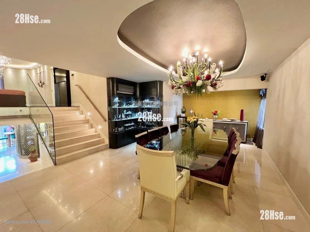 Casa Pino Sell 5+ Bedrooms , 5+ Bathrooms 4,136 ft²