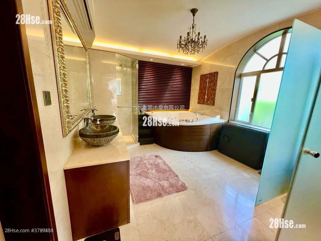 Casa Pino Sell 5+ Bedrooms , 5+ Bathrooms 4,136 ft²