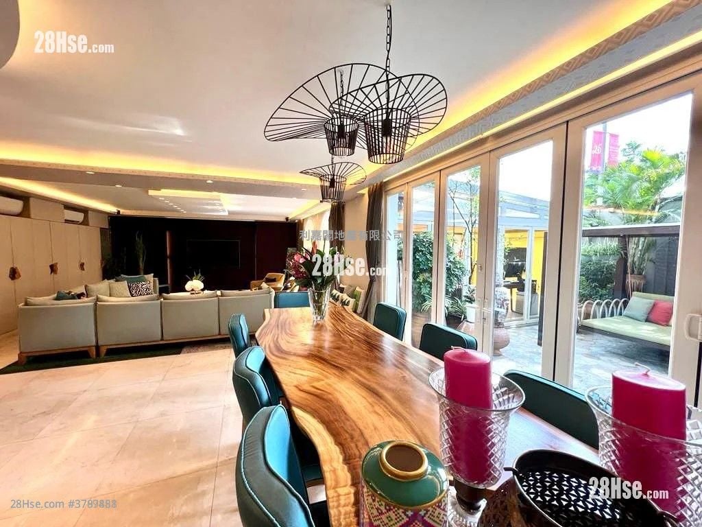 Casa Pino Sell 5+ Bedrooms , 5+ Bathrooms 4,136 ft²