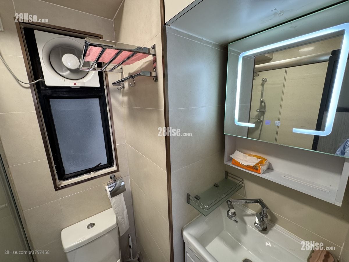 雁亭 租盘 1 房 , 1 浴室 267 平方尺